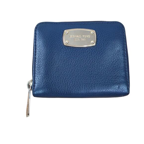 Michael Kors Navy Saffiano Leather Small Convertible Handbag and Wallet - Picture 5 of 12